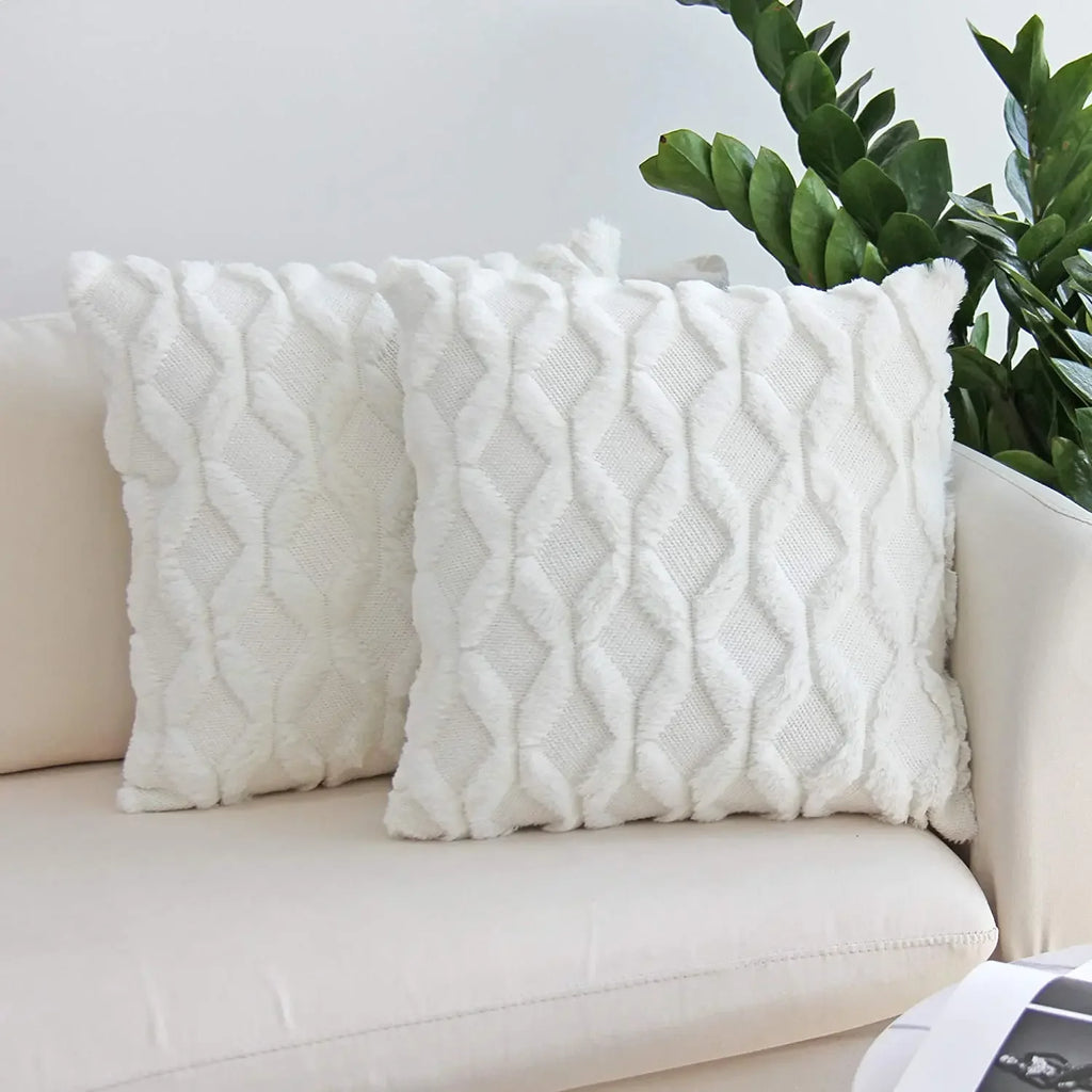 Housse de coussin moelleuse effet peluche 45x45 cm – détail de la matière